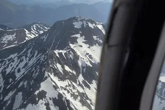 Survol des Pyrénées
