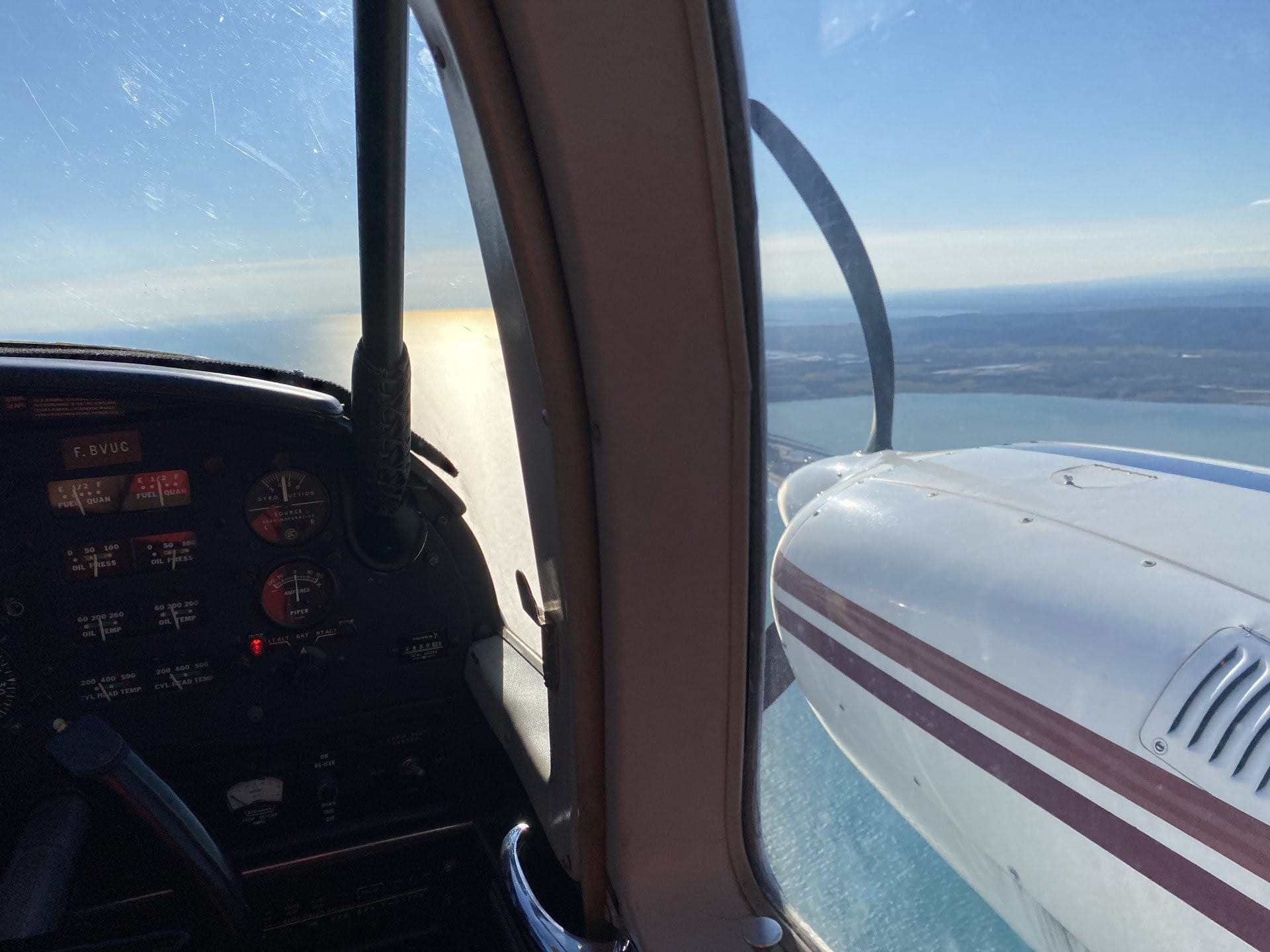 Survol de Sète et l'étang de Thau ( LIRE DESCRIPTION svp )