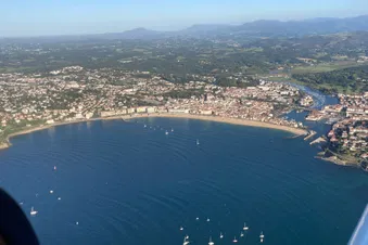 Balade aérienne : Piedmont Pyrénéen, Côte basque