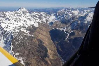 Mythiques Pyrénées et pic d'Aneto 3404m