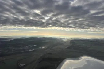 Individuelle Rundflüge über Hamburg und die Ostsee