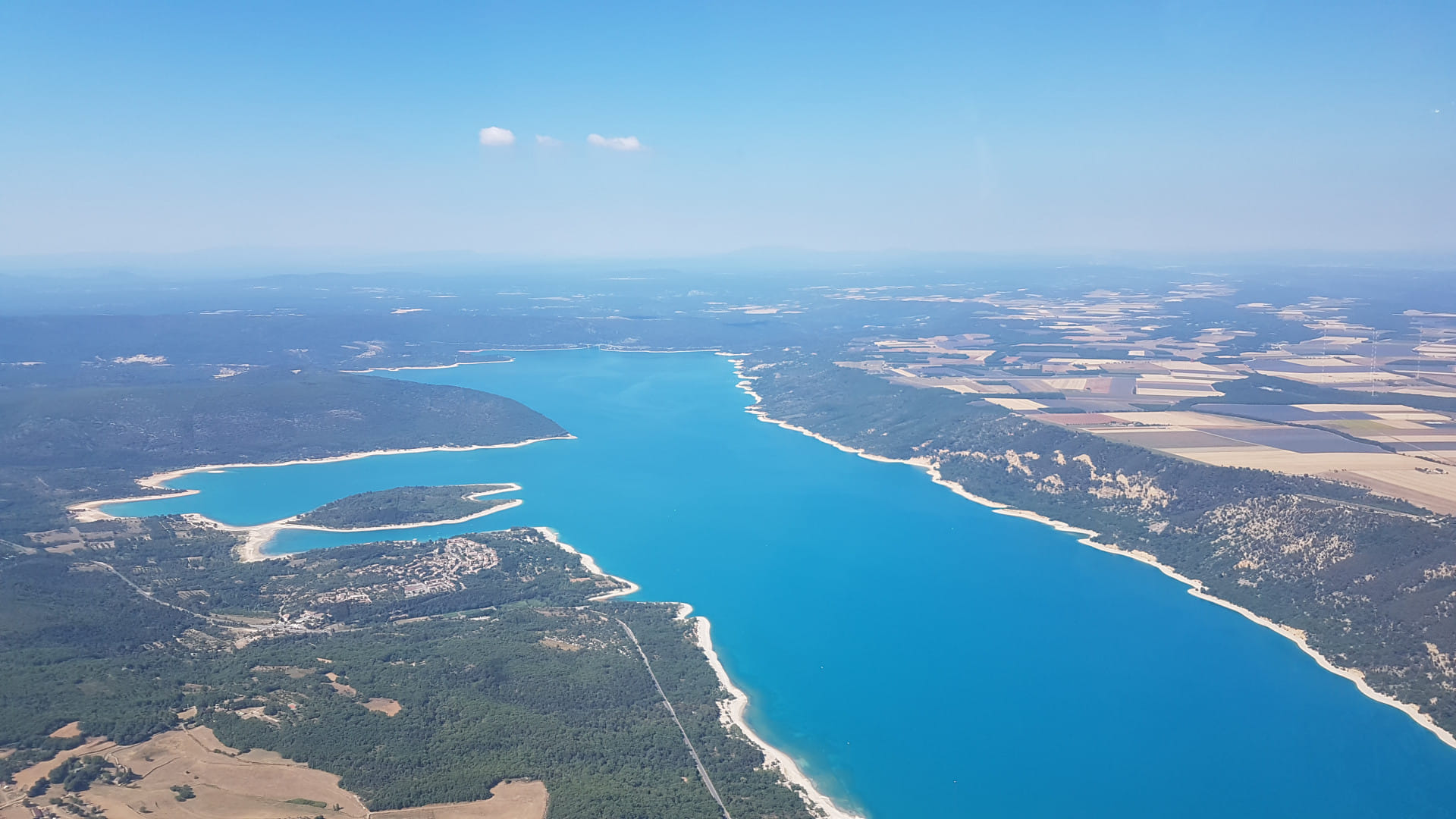 Balade aérienne en avion 100% électrique en Provence ⚡️