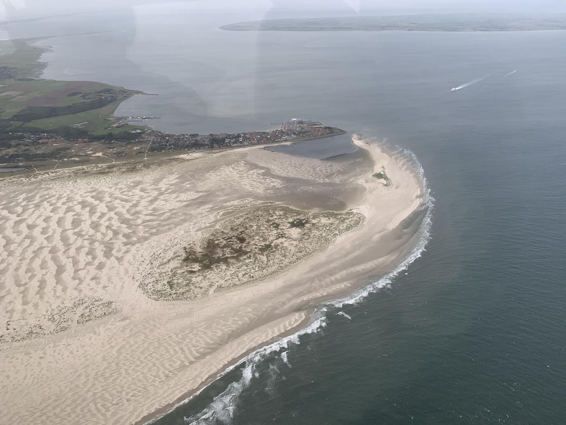 Von Sylt über d. nordfr. Inseln und Elbe n. Cuxhav. & zurück