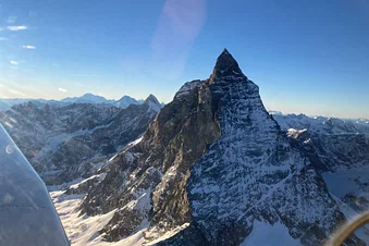 Rundflug: Entdecke Matterhorn