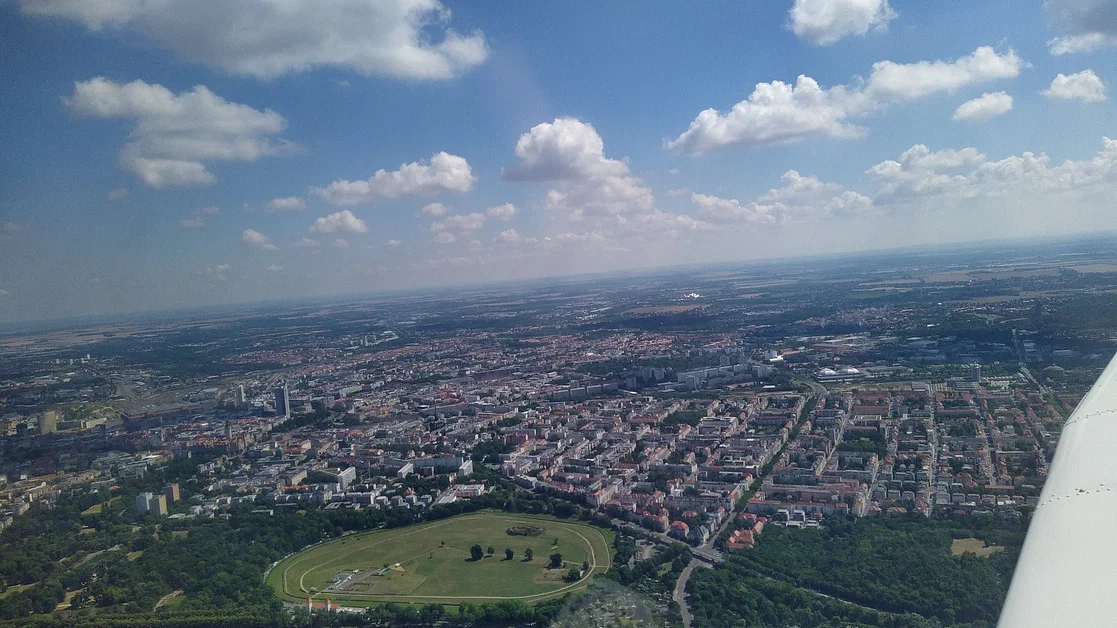 Gästeflug ab Riesa über Leipzig und das Neuseenland