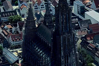 Über Ulm, um Ulm und um Ulm herum