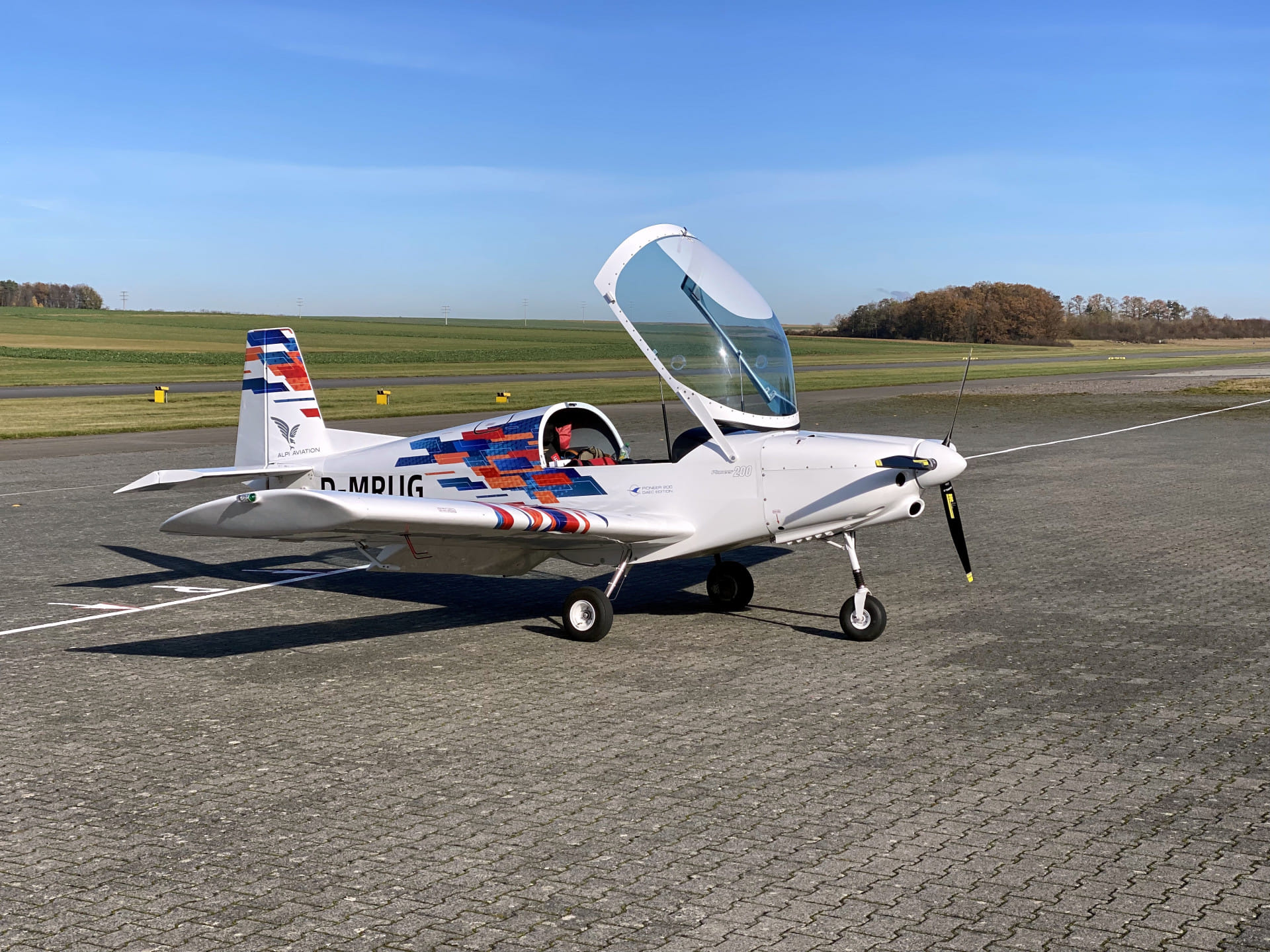 Von Bayern nach Stuttgart im Cockpit