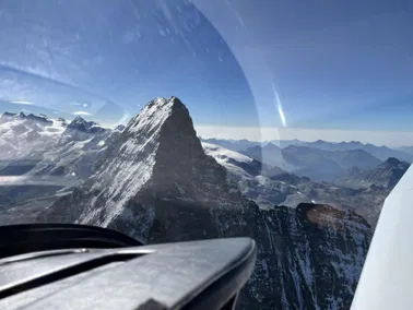 Cervin et alpes valaisannes - flight to the  Matterhorn