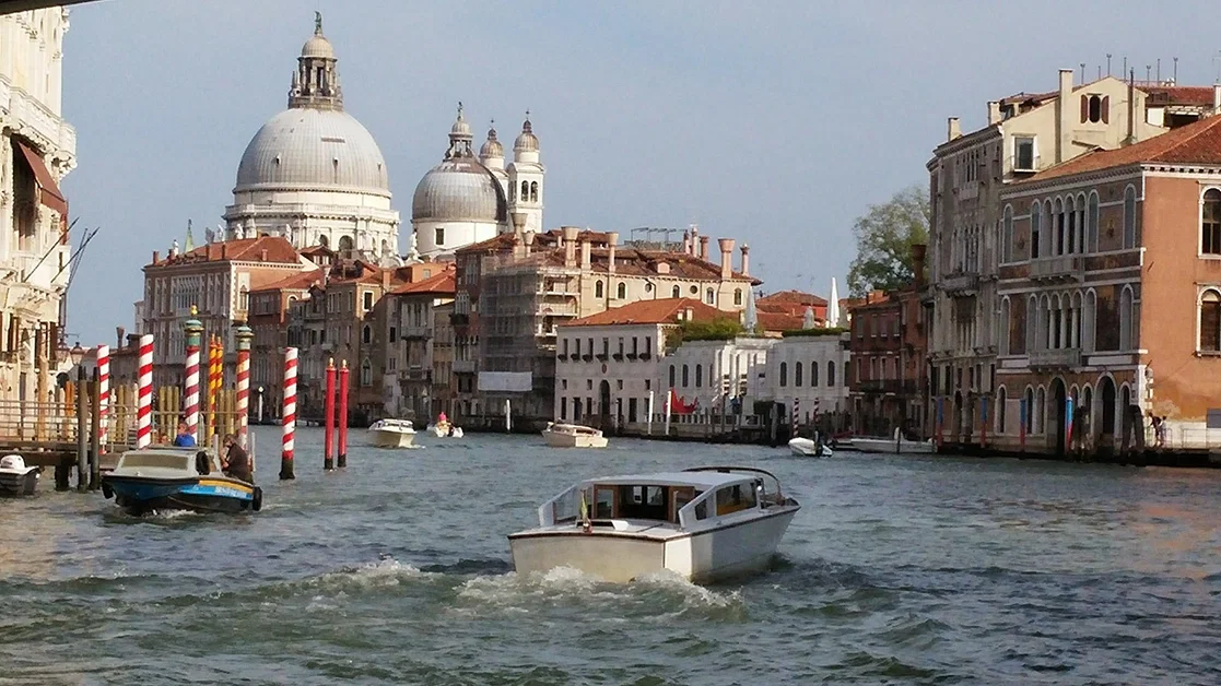 Ausflug nach Venedig (2:00h je Strecke, Gesamt 4:00h)