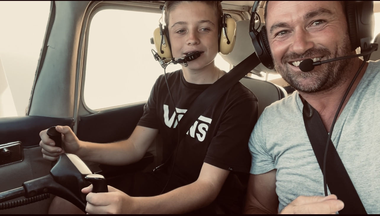 1 heure de vol sur vos lieux préférés à définir ensemble