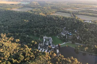 Balade aérienne dans l'ouest parisen