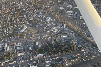 Rundflug über Bielefeld, Detmold und dein Haus?