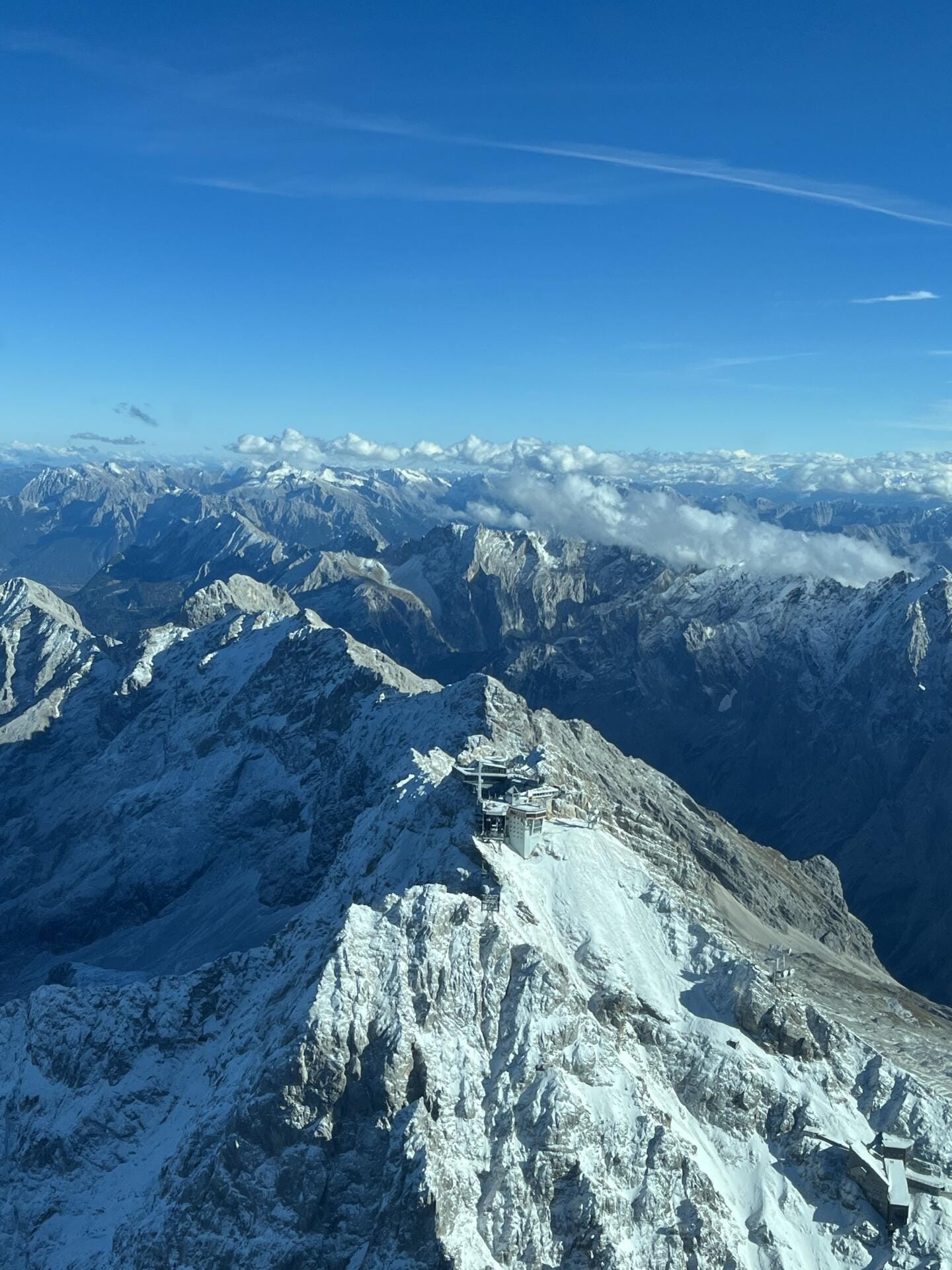 Scenic Flight Around Zugspitze & Füssen & Neuschwanstein