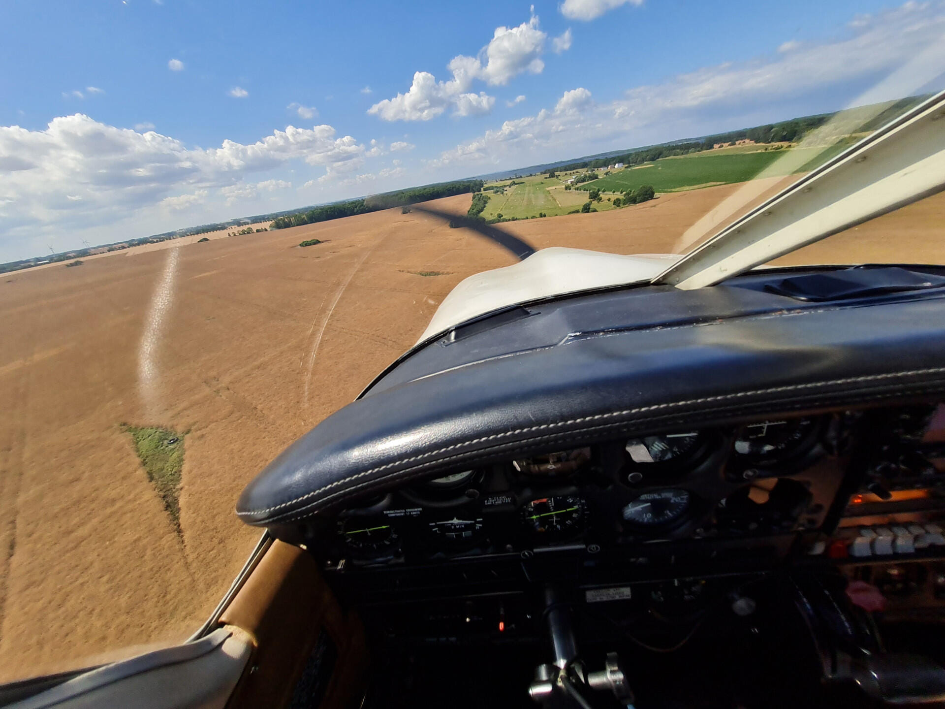 Im Anflug auf den Flugplatz Rerik-Zweedorf