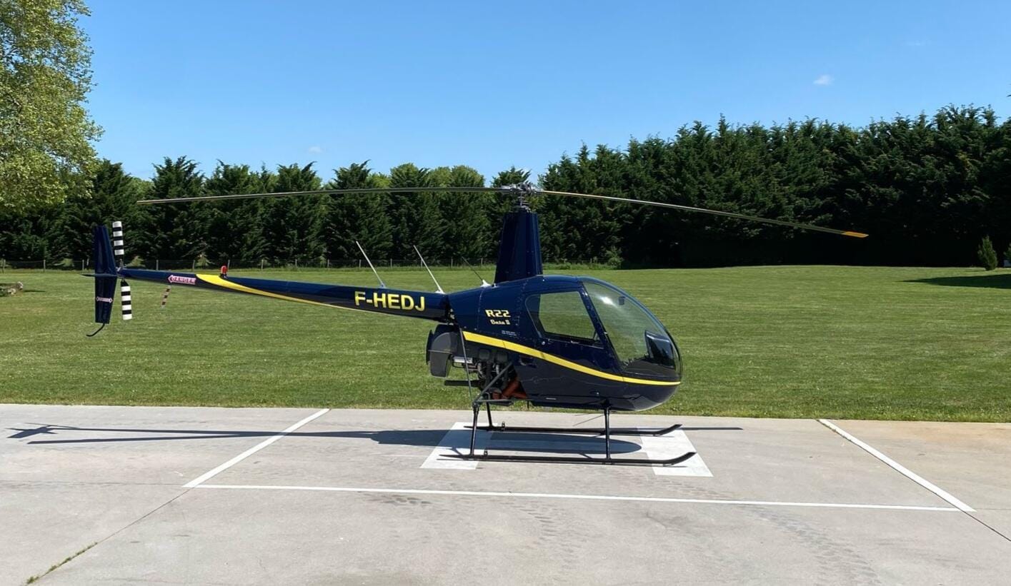 Robinson R22