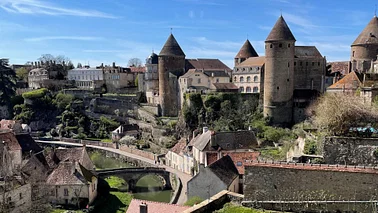 SEMUR EN AUXOIX Excursion pour la journée