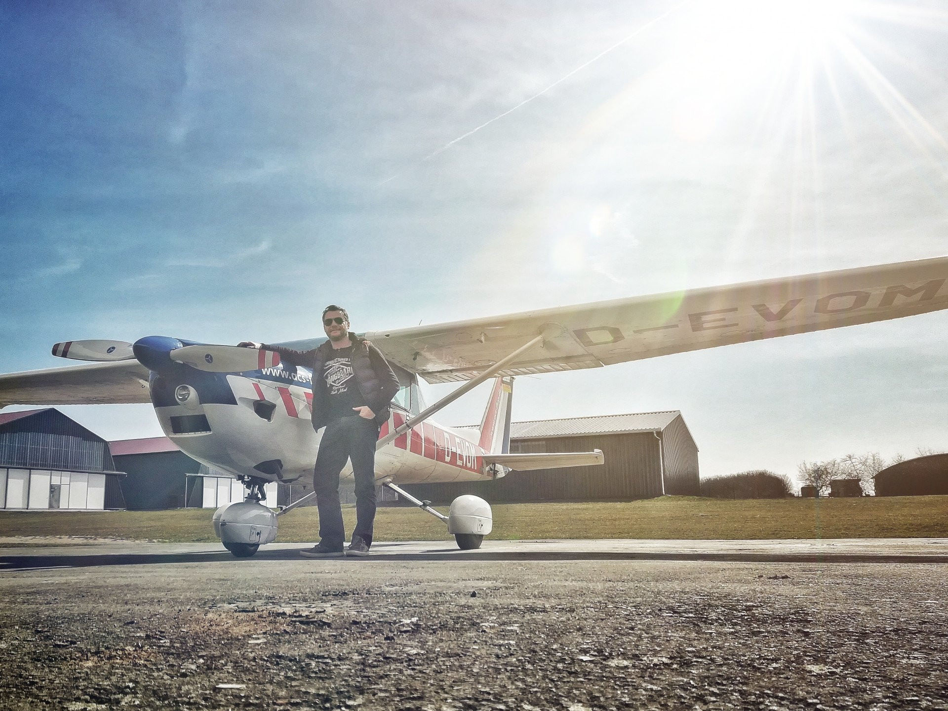Eindrucksvolle Blicke von oben auf die Hohenwarte Talsperre