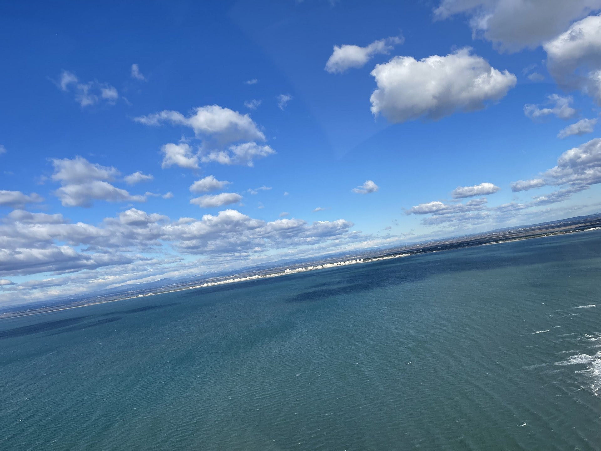 Camargue , littoral de Montpellier jusqu’a Sète en hélicoptère !