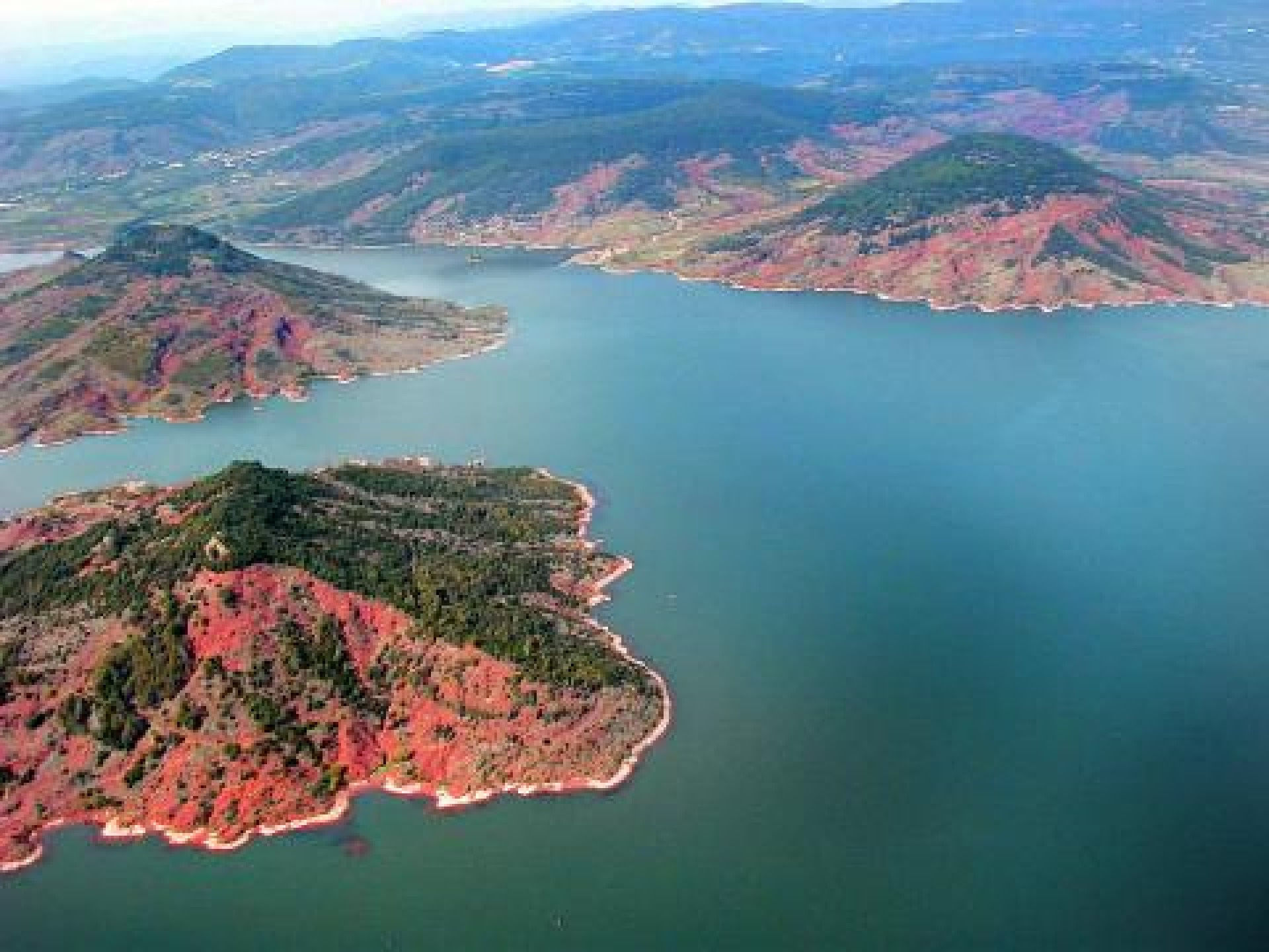 Vol 13 - Lacs du Tarn et lac du SALAGOU