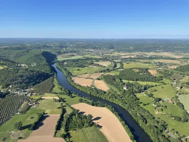 Dordogne et Châteaux vue du ciel