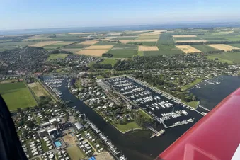 2h Rundflug: Aachen, Düsseldorf, Köln, Nürburgring Rursee