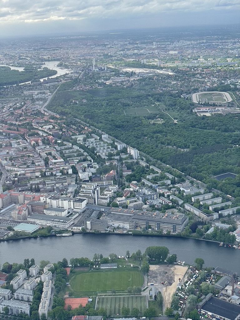 Flug nach Frankfurt oder zu anderen Orten