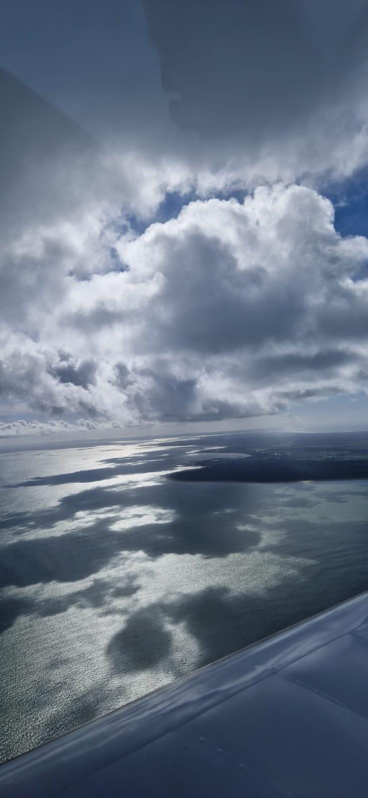 Baie du Mont-Saint-Michel en avion