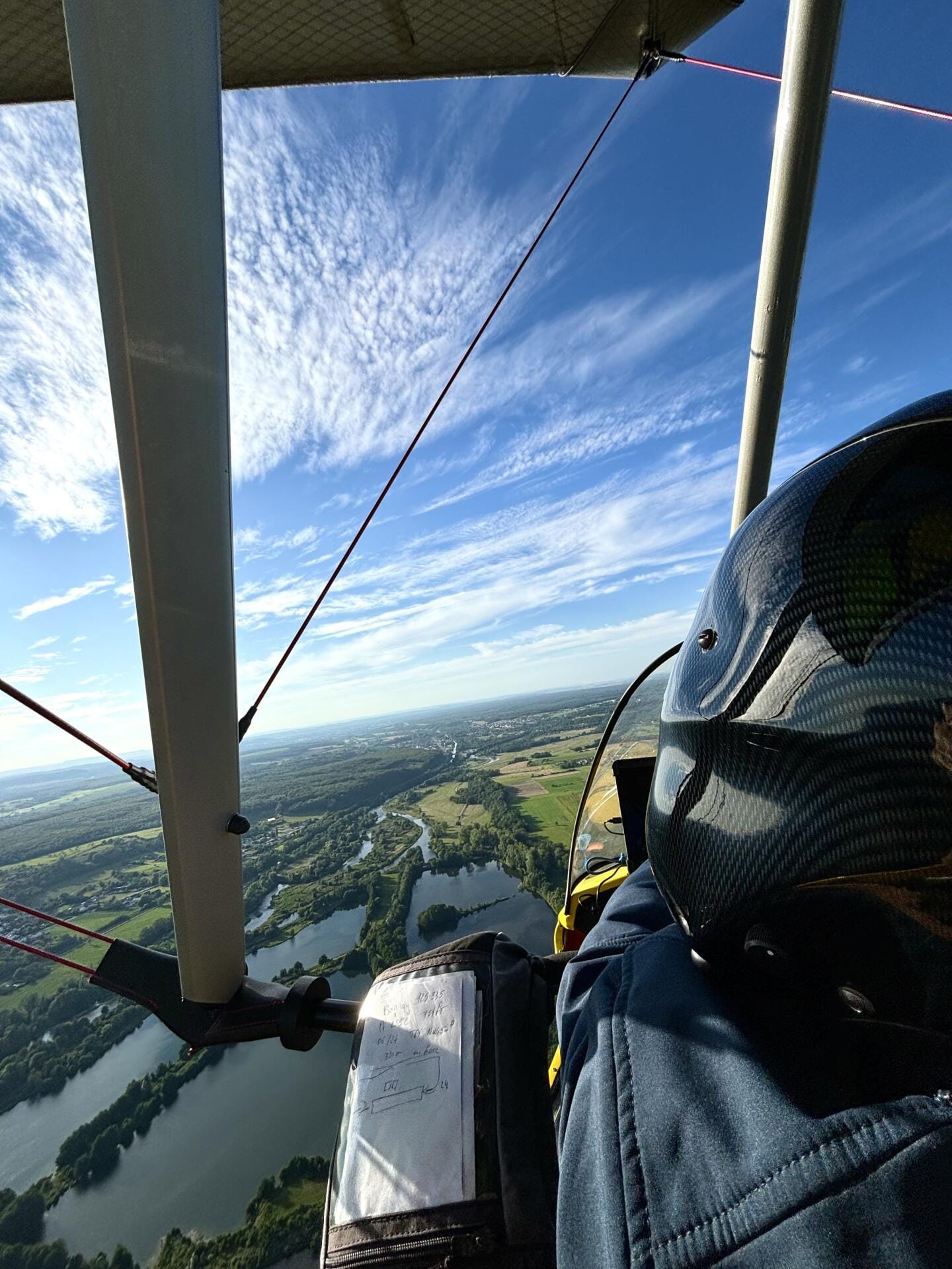 BALADE LES CHEVEUX DANS LE VENT