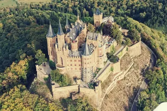 Heli-Rundflug Hohenzollern (nur ab 3 Personen)