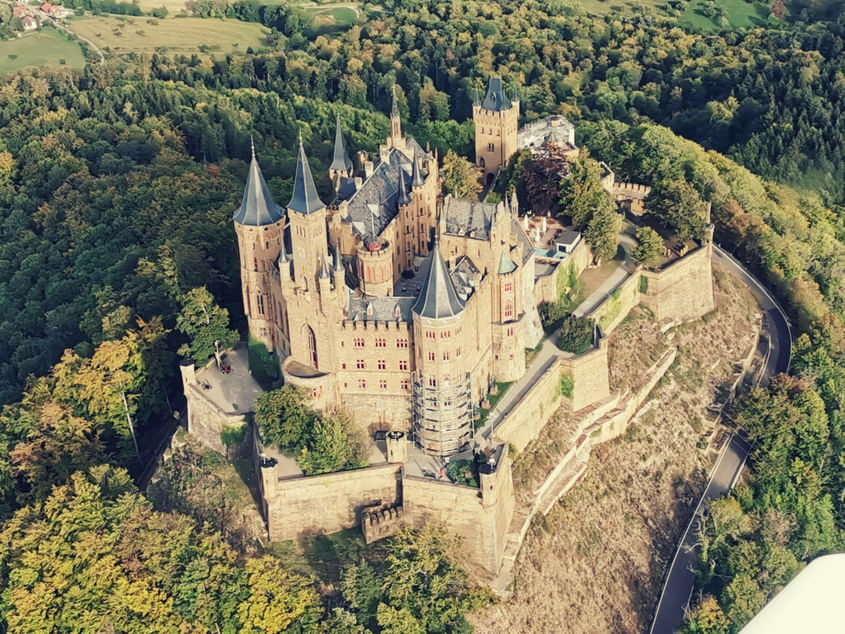 Heli-Rundflug Hohenzollern (nur ab 3 Personen)