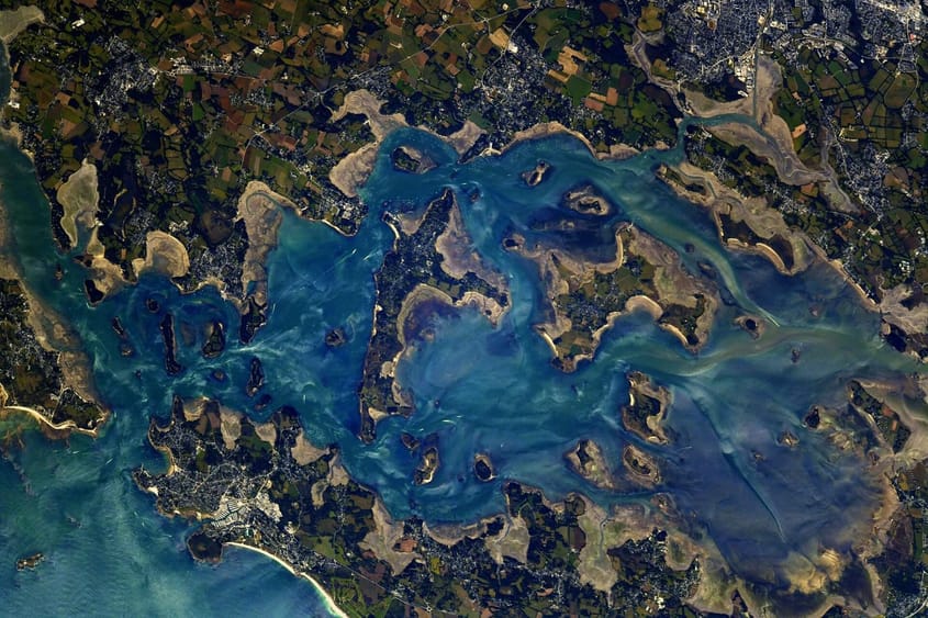 Golfe du Morbihan - joyau de la bretagne vu du ciel