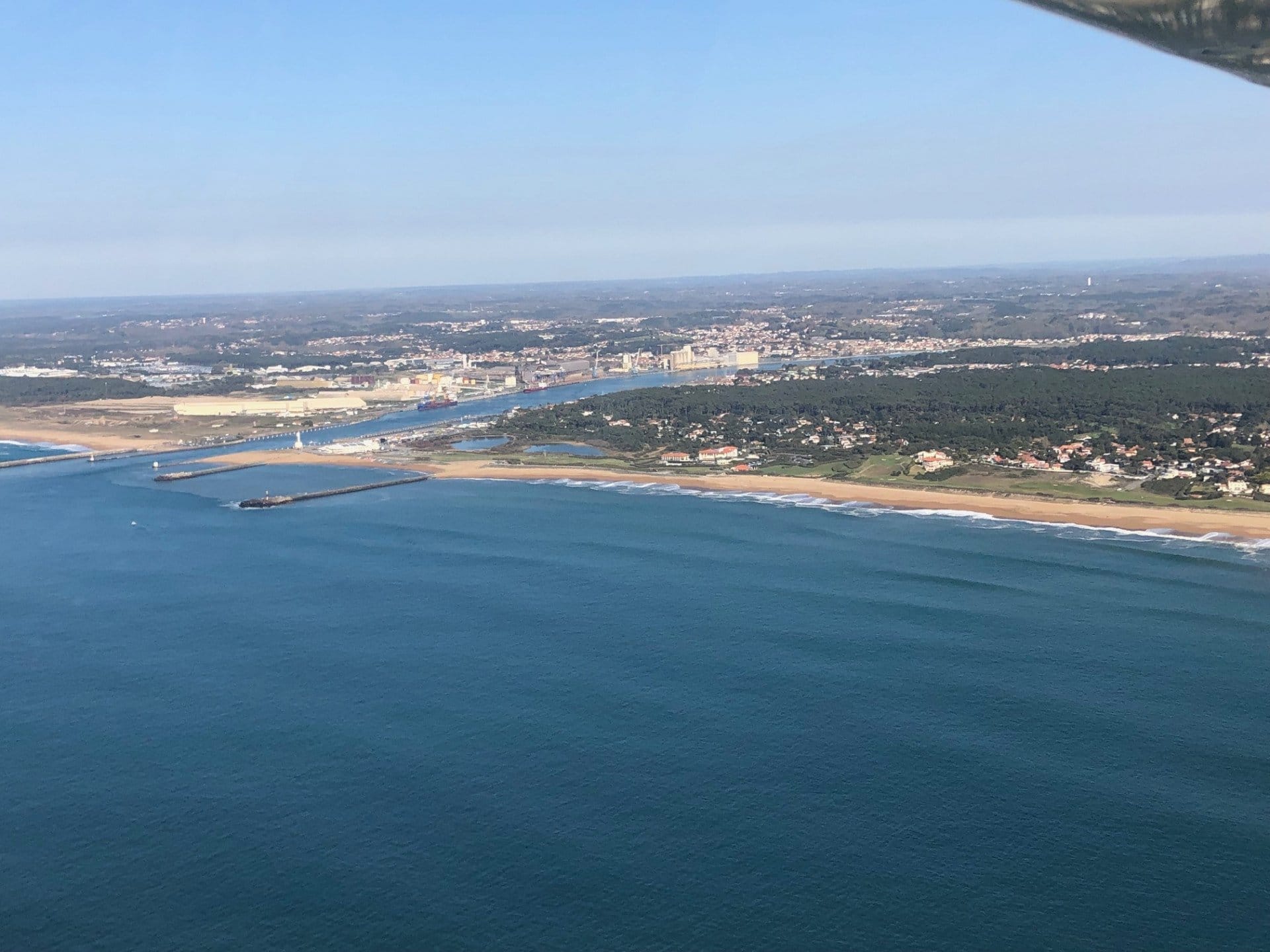 Vol vers Andernos en longeant la côte, départ d'Oloron
