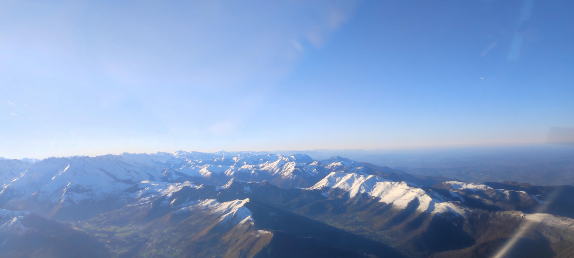 Balade aérienne  Vallée d'Ossau - Pic du  Midi de Bigorre