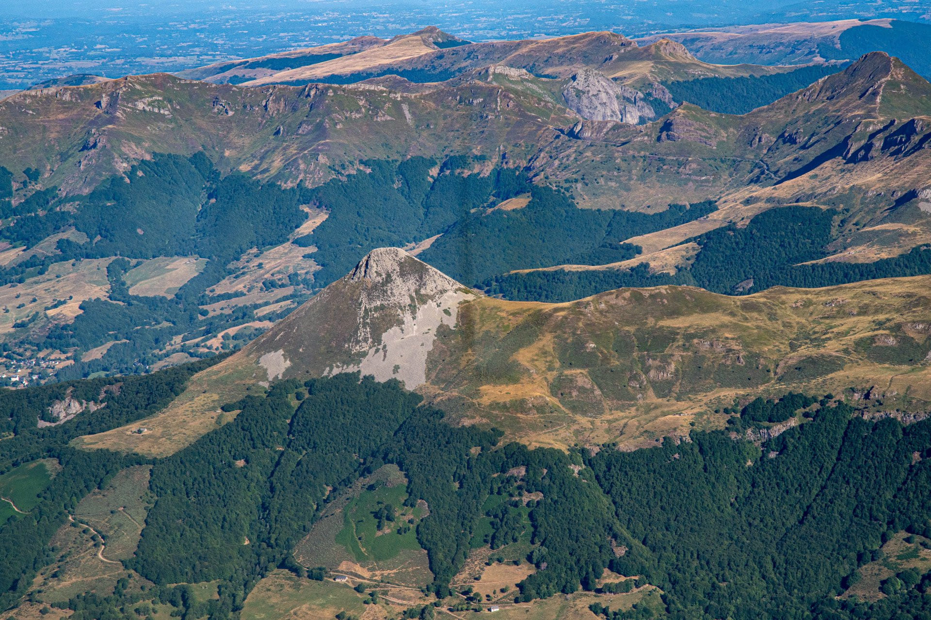 Vol Chateauneuf sur Cher-Aurillac, Monts du Cantal Puy-Mary