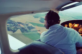Balade aérienne en vol de nuit