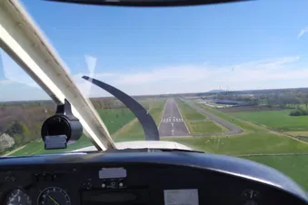 SCHNUPPERFLUG - kurz, knapp und günstig