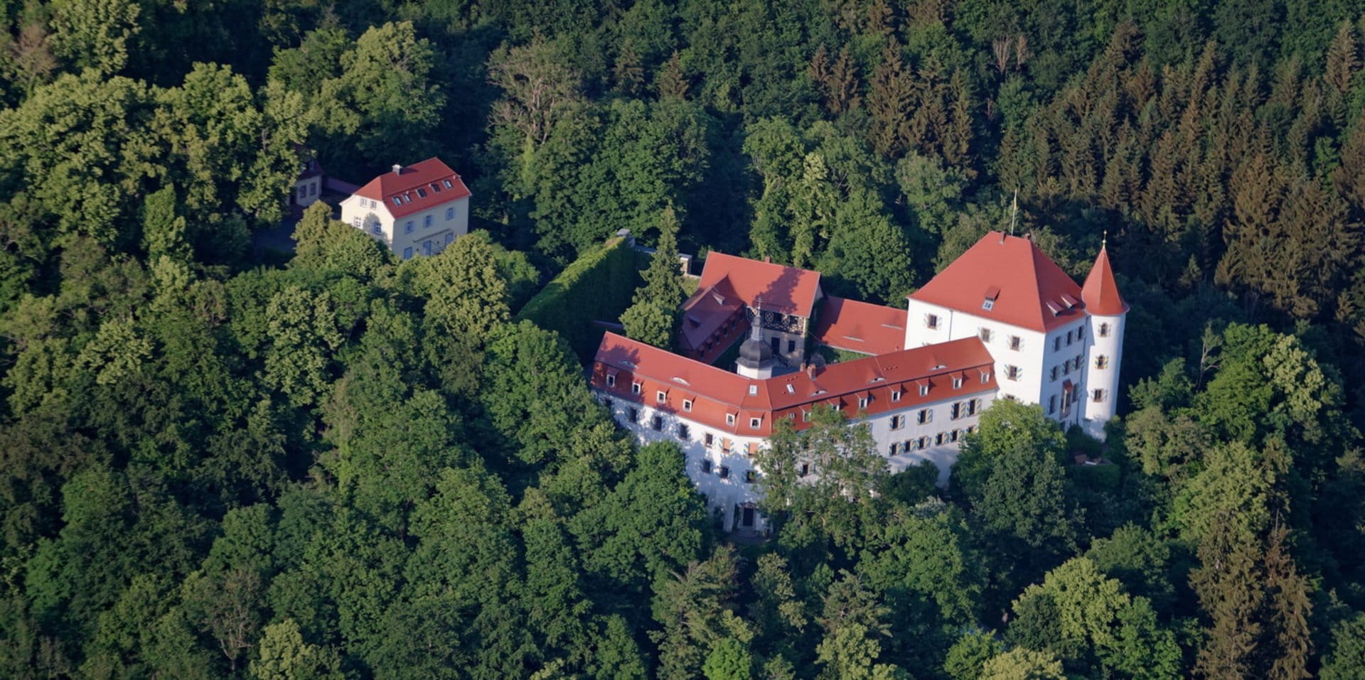 45min. Oberfranken aus der Luft z.B. Frankenwald, Fichtelgebirge, fränk. Schweiz