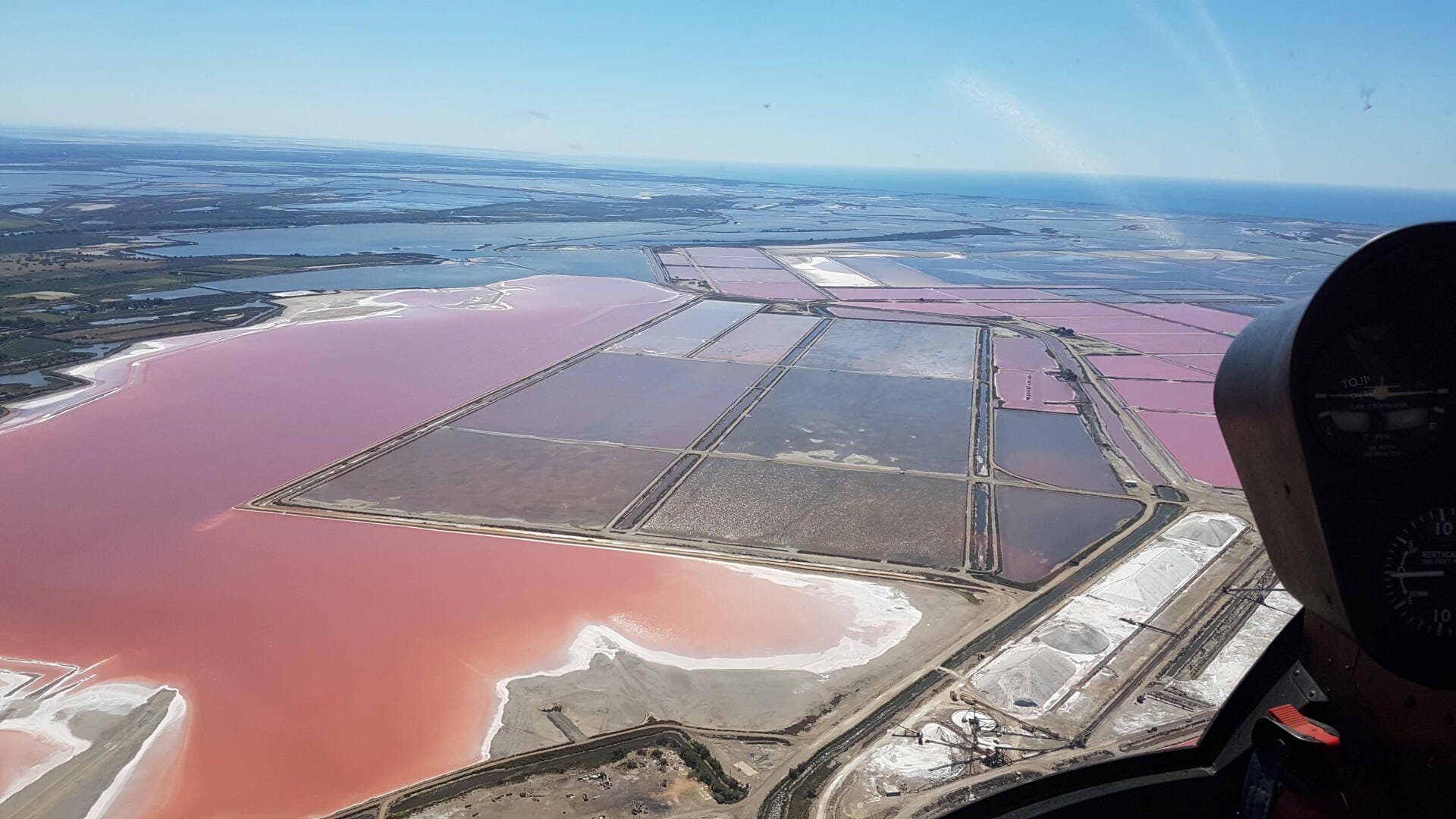 Nîmes et ses alentours en hélicoptère - 40 min