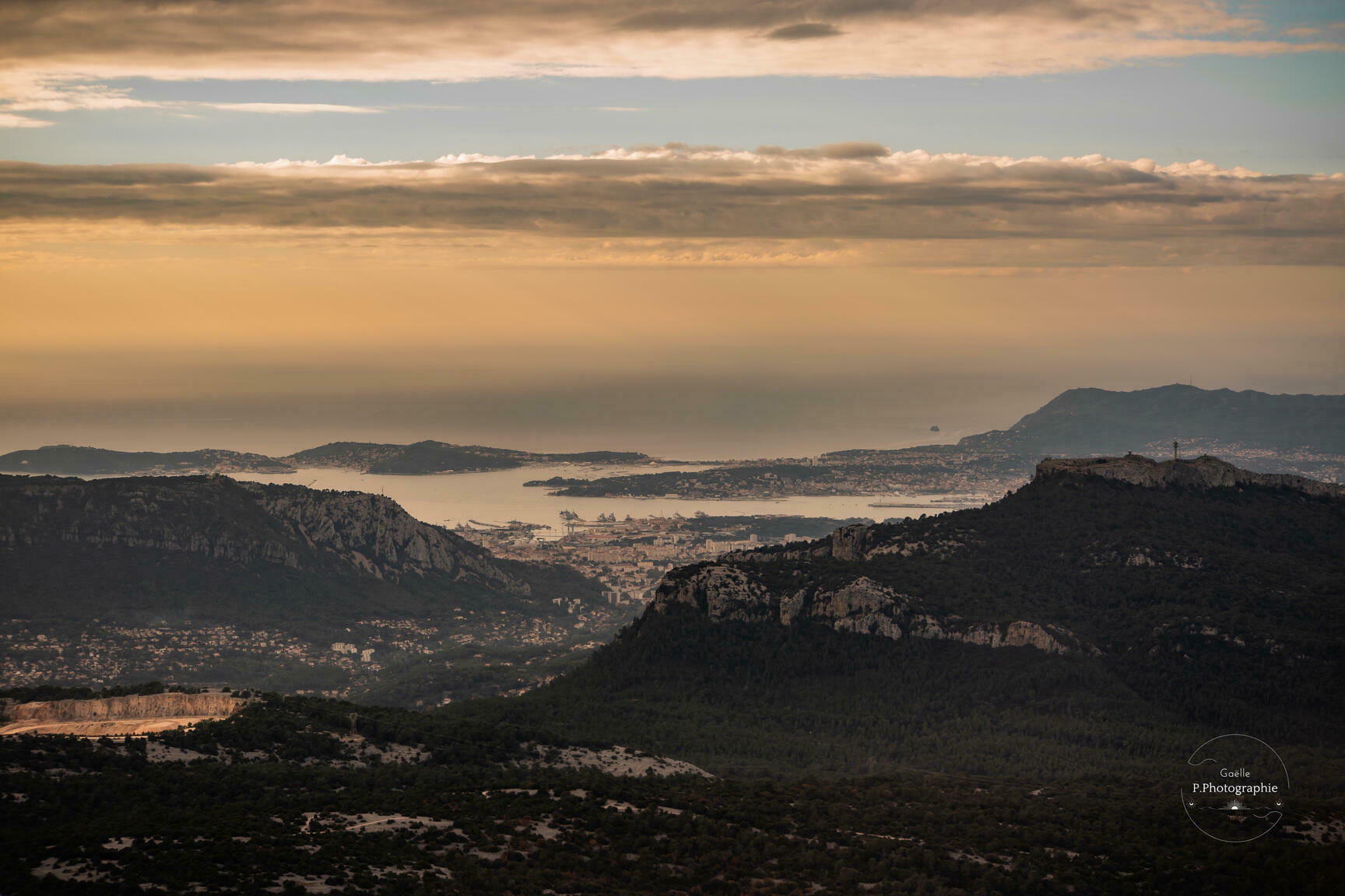 Mont Caume, Mont Faron, Rade de Toulon, La Seyne sur Mer, Les Deux Frères