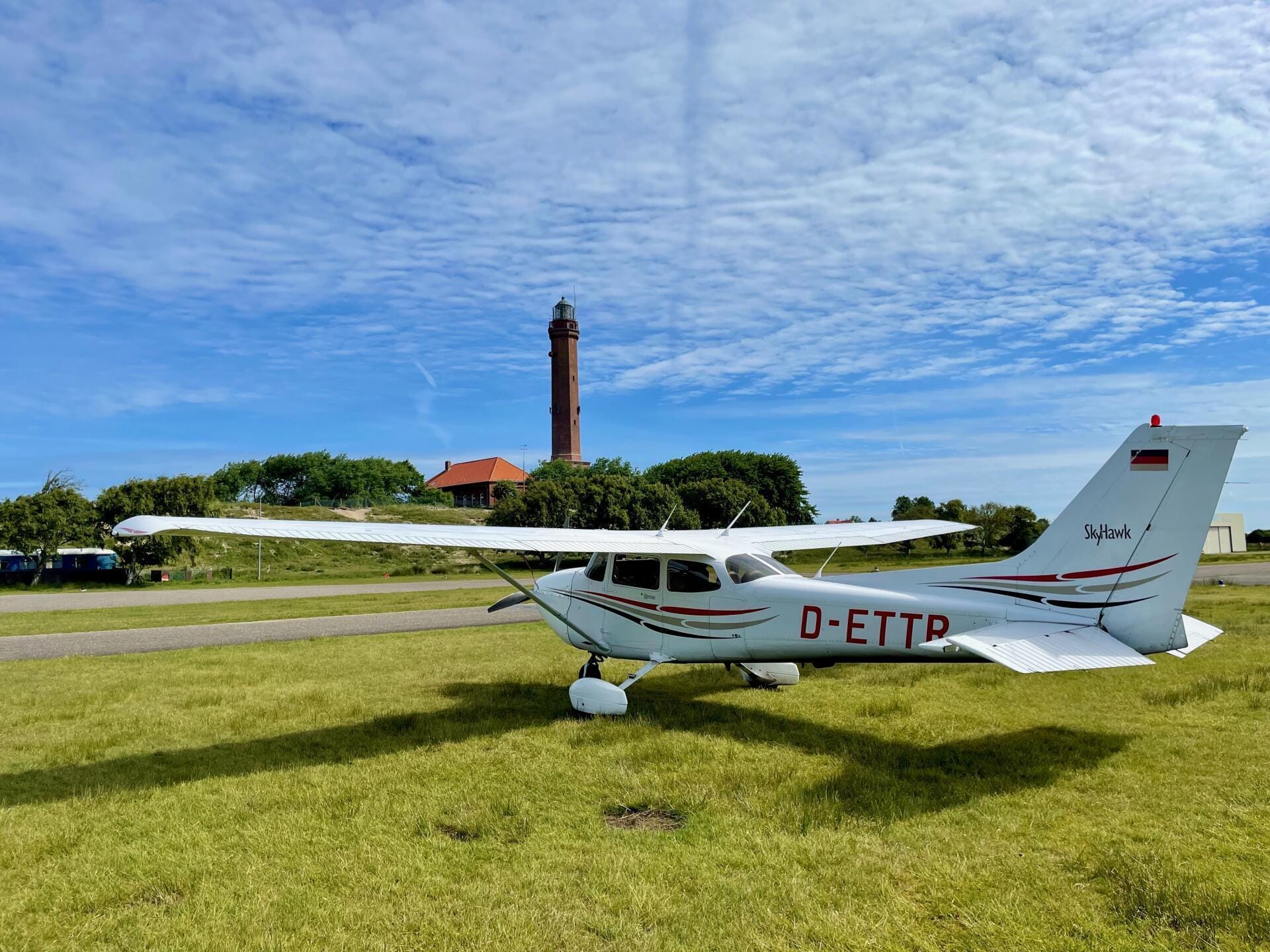 Die Cessna 172 R auf dem Flugplatz von Norderney