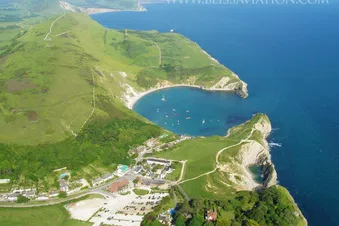 30 Min Trial Helicopter Flying Lesson in an R44