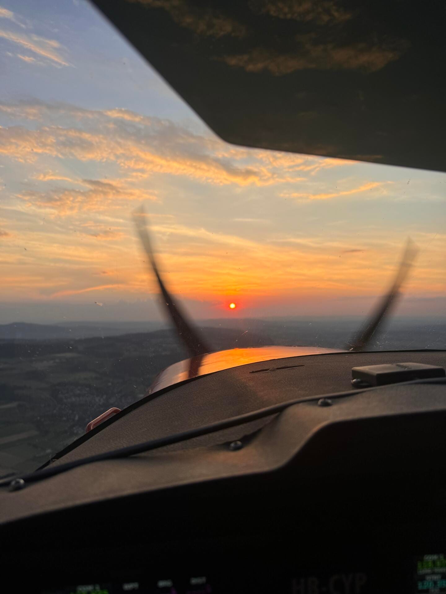 Chasing the sun over the Lake of Zurich