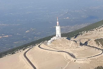 Sommet du Ventoux et gorges de la Nesque