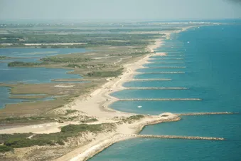 Vol Hélico - Aigues-Mortes, Salins du Midi - R66