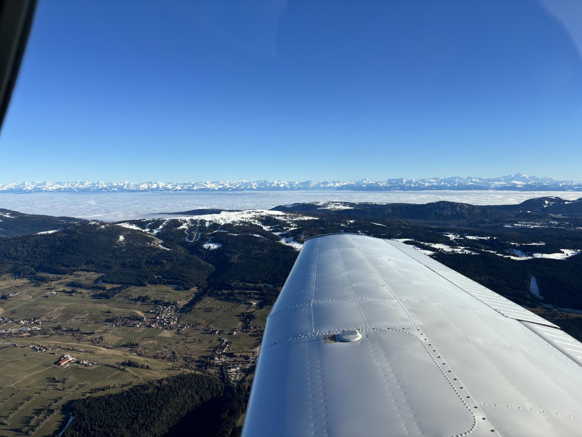 Balade Aérienne à la découverte des lacs du Jura