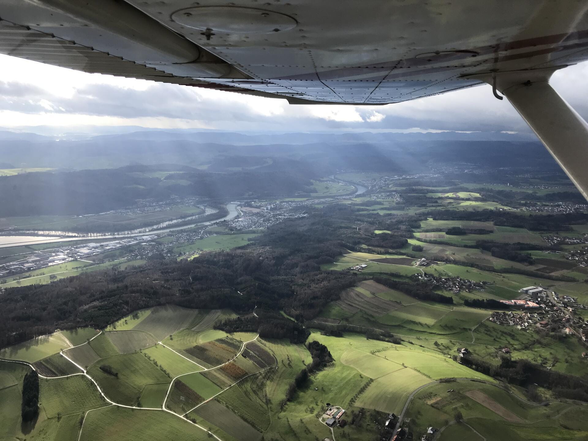 04. Rheinfall-Panorama: Atemberaubender Rundflug (CHF)