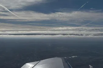 Quand lumière et nuages offrent un spectacle magnifique