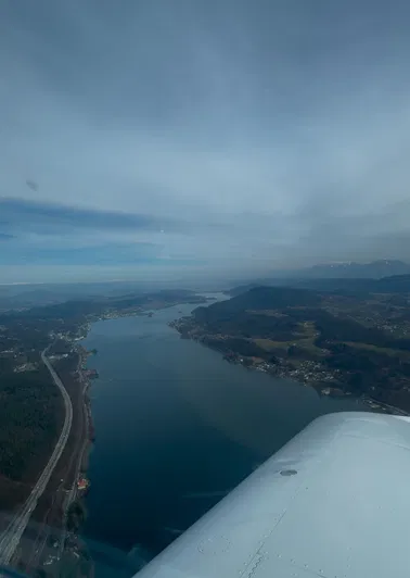 Ausflug nach Klagenfurt (von Graz) mit Überflug Wörthersee