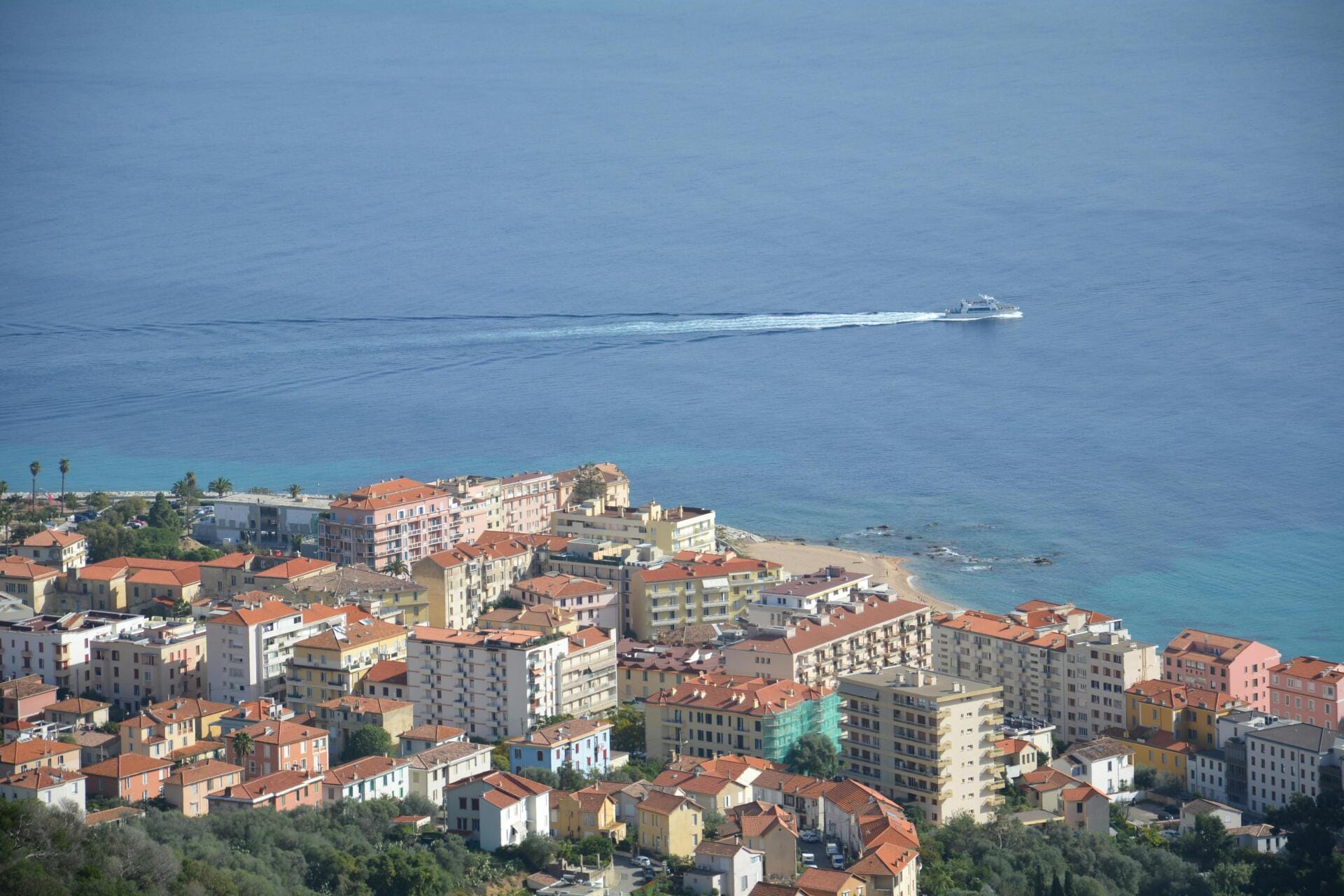 * Rive Sud - Ajaccio en Hélicoptère - Vol Partagée