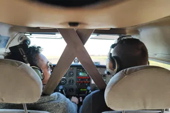 Großer Flughafen, Kleiner Flieger